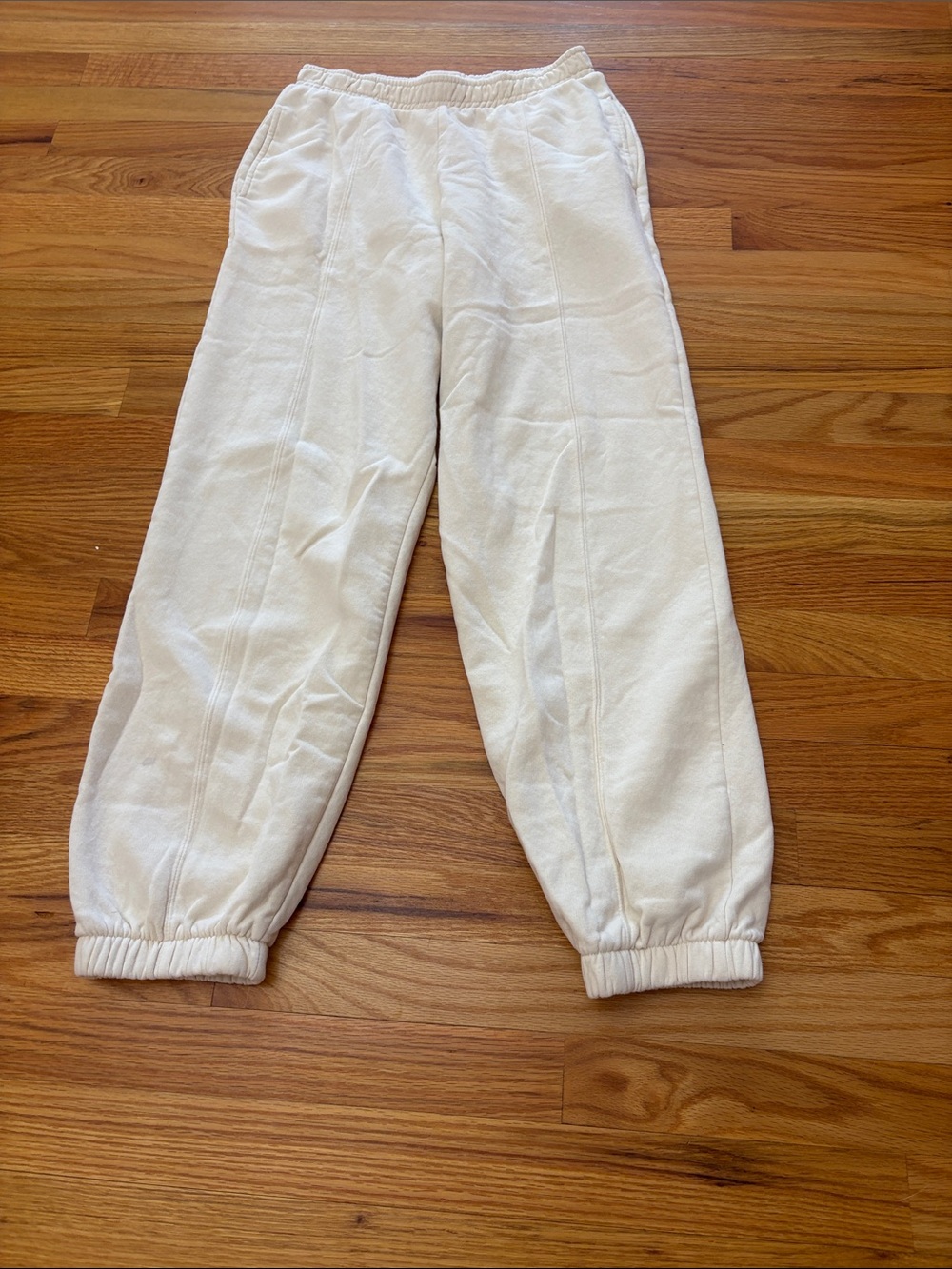 Women’s Cream Elastic-Waist Jogger Pants